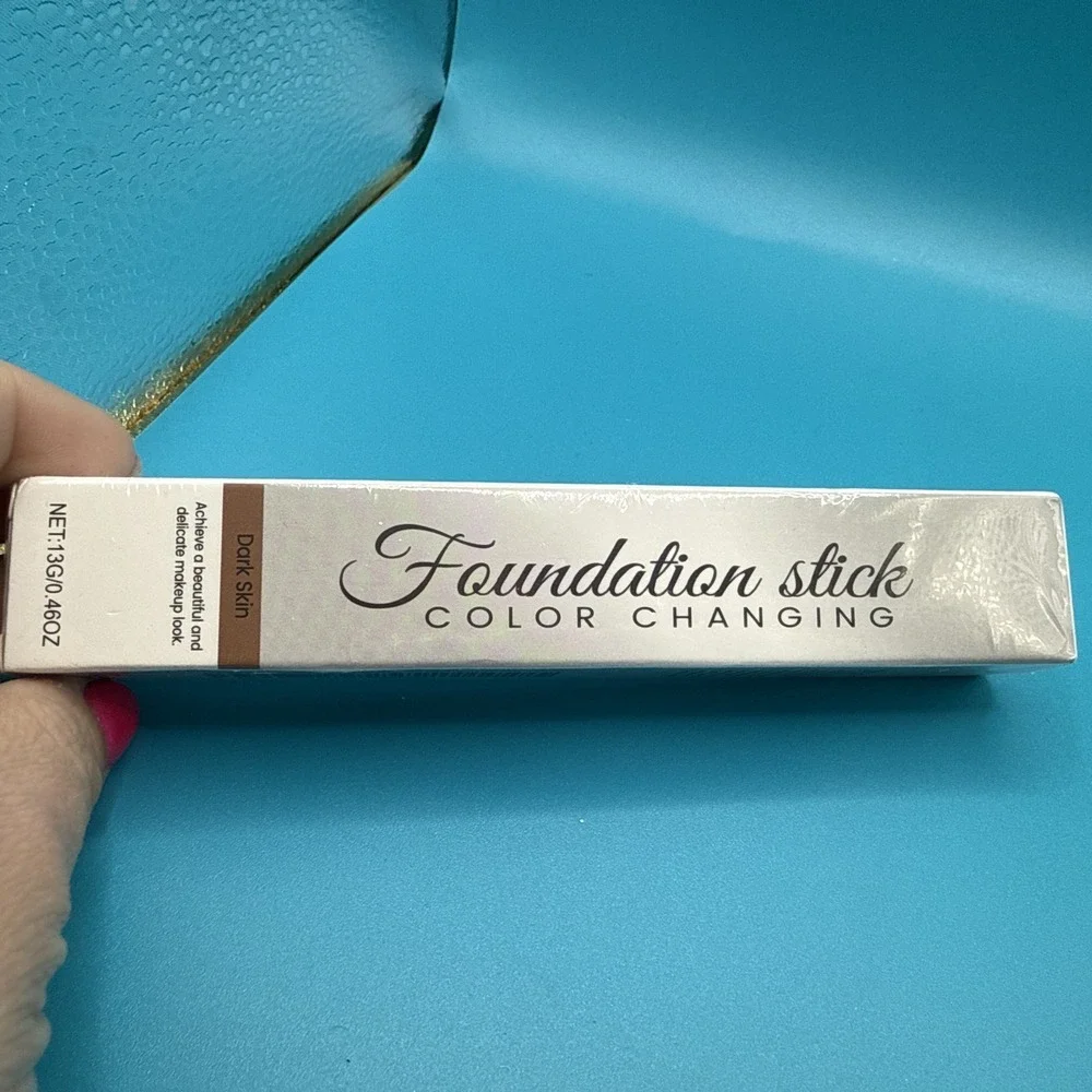 Color Changing Foundation Stick Dark Skin EXP 09/23/28 Sealed New